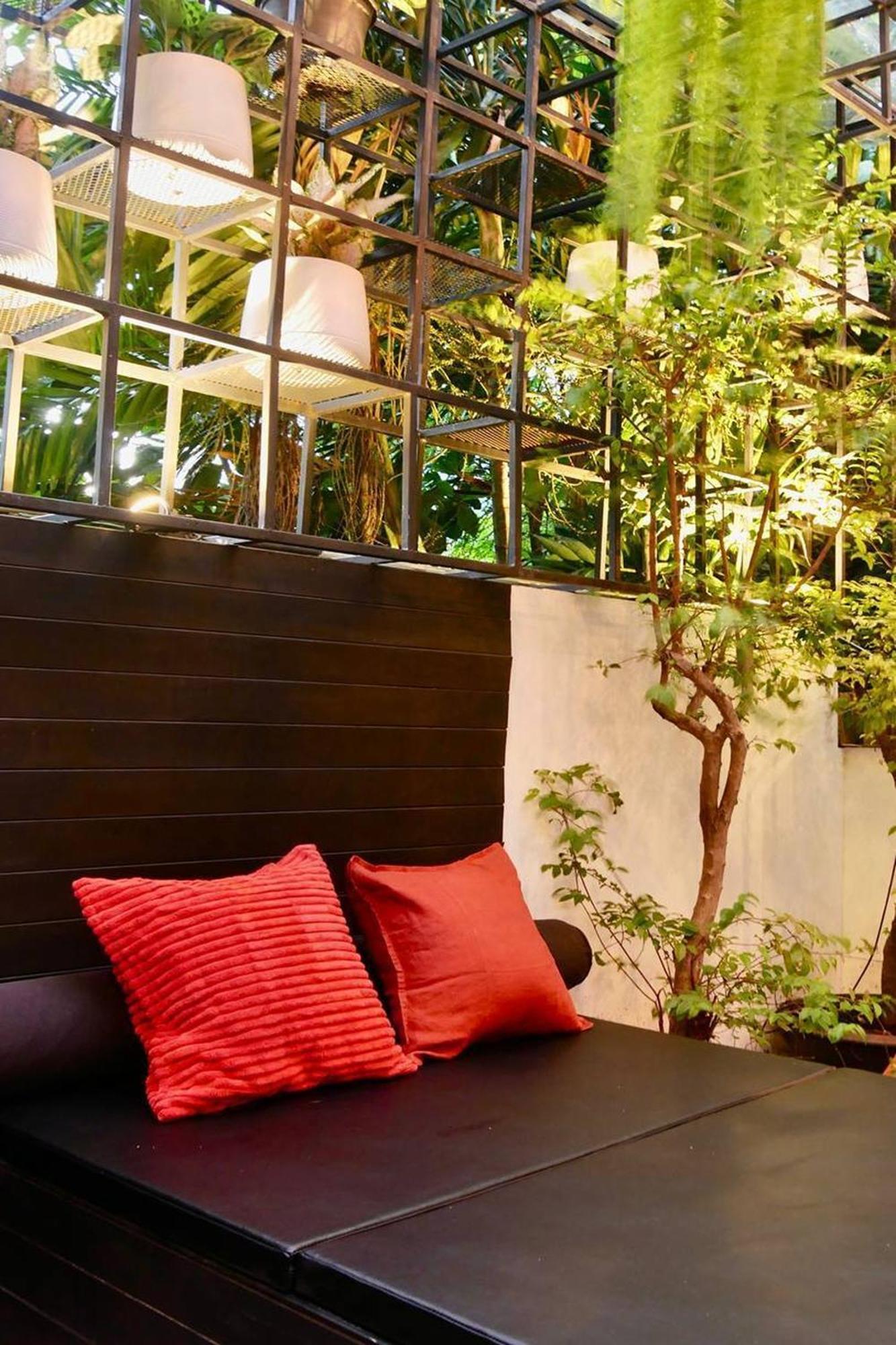 Blu Cabin Ari Stylish Gay Poshtel Bangkok Eksteriør bilde